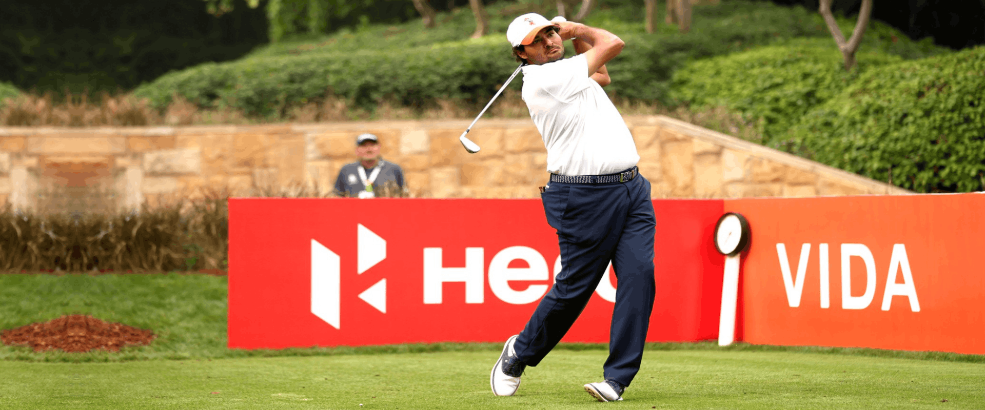 Eugenio Chacarra leads by four shots at 10-under after Round 3